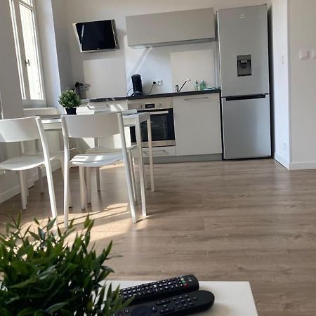 Appartement Magnifique T2 J Jaures Avec Garage à Saint-Etienne  Extérieur photo