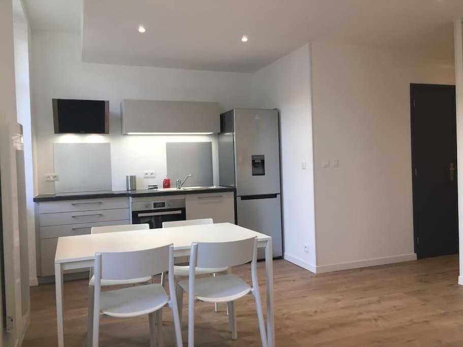 Appartement Magnifique T2 J Jaures Avec Garage à Saint-Etienne  Extérieur photo